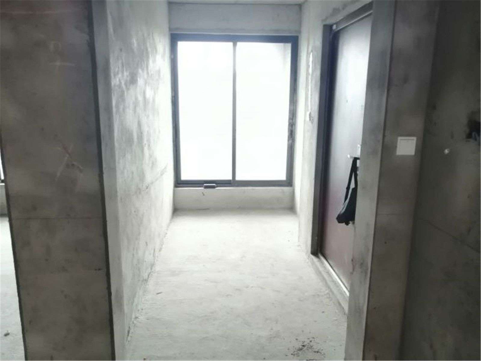 山水壹号 2室2厅1卫 92m&sup2;