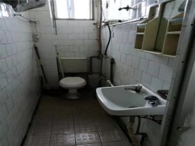 新桥新村 2室1厅1卫 58m&sup2;