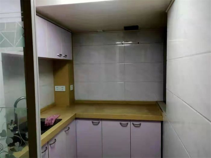 中南大厦 2室1厅1卫 75m&sup2;
