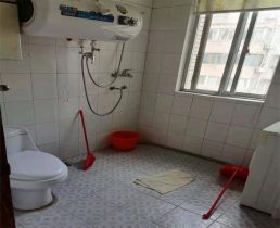 华侨花苑 2室1厅1卫 80m&sup2;