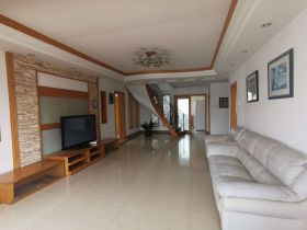 德民花苑 5室2厅2卫 220m&sup2;