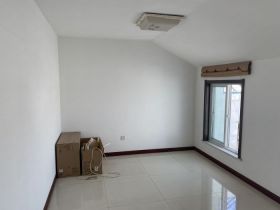 星通花园 4室2厅1卫 148m&sup2;
