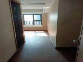 绿城沁园 3室2厅1卫 133m&sup2;