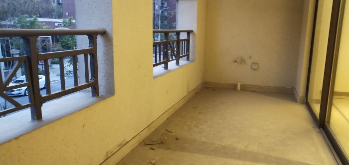 佳期漫 5室2厅2卫 145m&sup2;