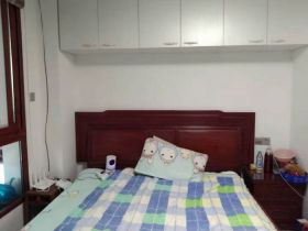 东方鑫乾大厦 3室2厅2卫 140m&sup2;