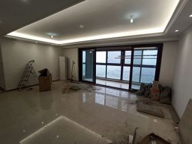 富力半岛花园 4室2厅2卫 144m&sup2;