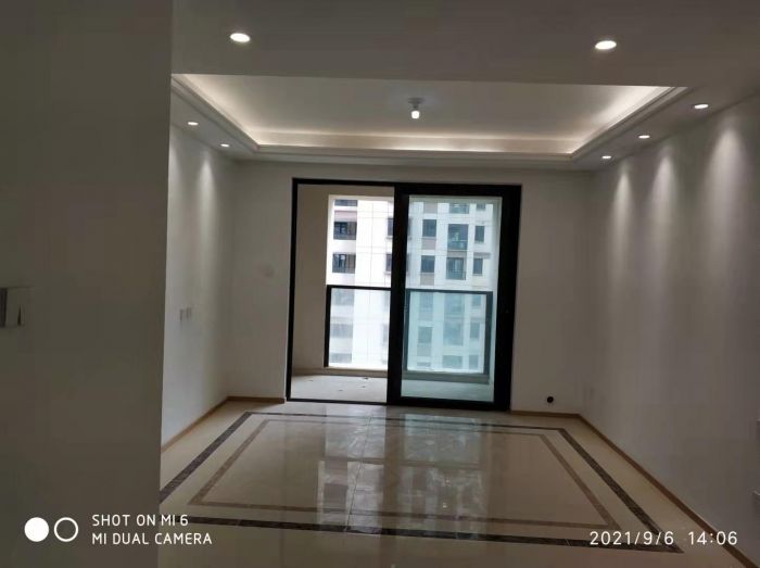 云樾东方 3室2厅1卫 95m&sup2;