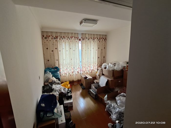 金鼎湾花园 3室2厅2卫 150m&sup2;