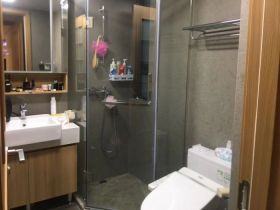 雍华府 3室2厅2卫 114m&sup2;