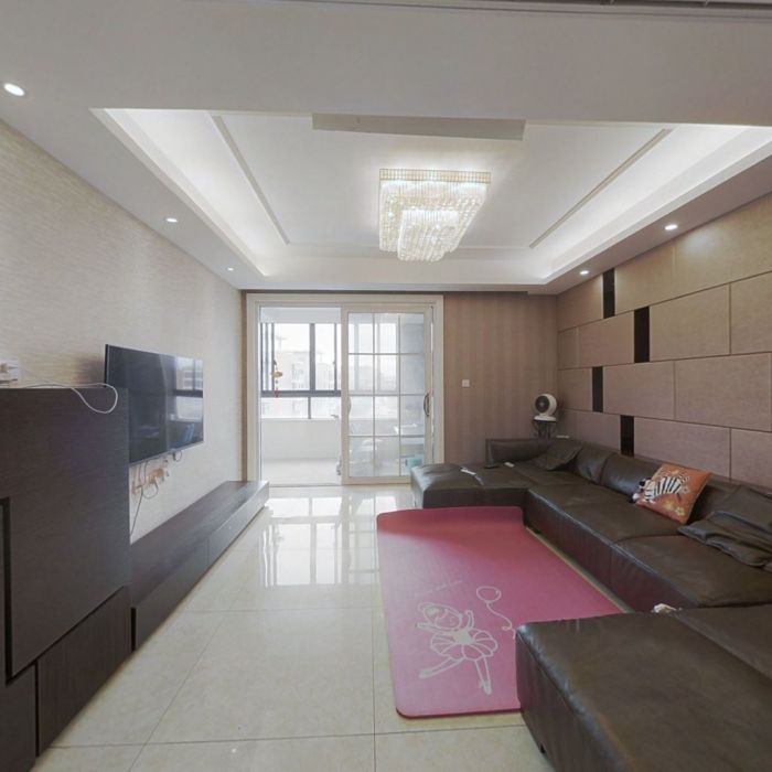 冠城大通棕榈湾 3室2厅2卫 135m&sup2;