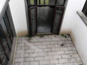九间堂山居 4室2厅3卫 218m&sup2;