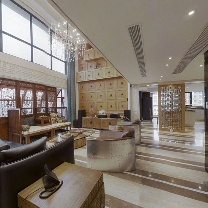 益兴名流府 5室2厅4卫 252.23m&sup2;