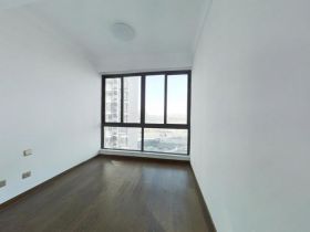 雍华府 4室2厅2卫 136.67m&sup2;