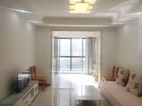 华强城 1室0厅0卫 82.00m²