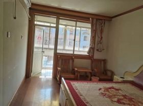 新城东苑 3室1厅1卫 73.5m&sup2;