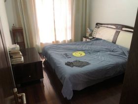 森大蒂花苑 4室2厅2卫 138m&sup2;
