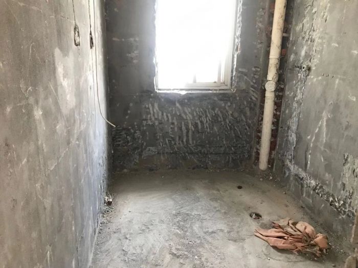 外滩小区 5室3厅2卫 222m²