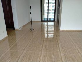 碧桂园时代悦城 5室2厅2卫 270m&sup2;