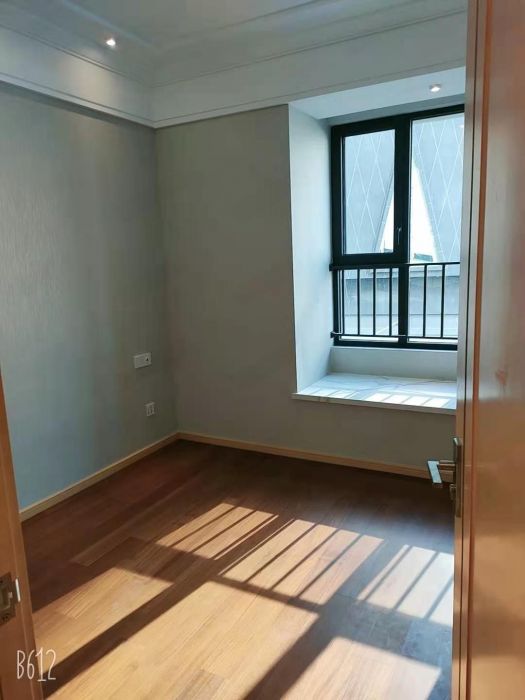 绿城蘭园 4室2厅2卫 143m&sup2;