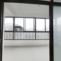 万濠山庄 3室2厅2卫 143m&sup2;
