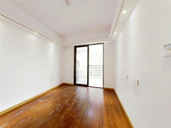 中南世纪花城三期 4室2厅2卫 138m&sup2;