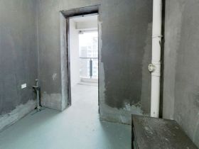 圆融广场公馆 3室2厅1卫 155m&sup2;