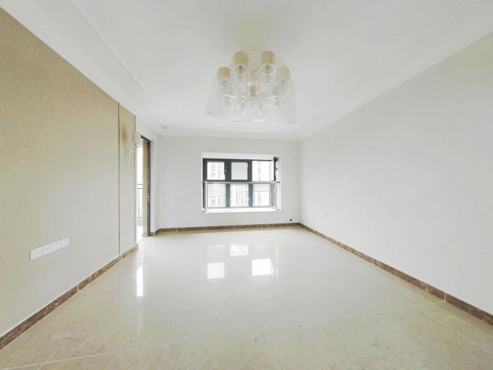 恒大御澜庭 3室2厅2卫 138m&sup2;