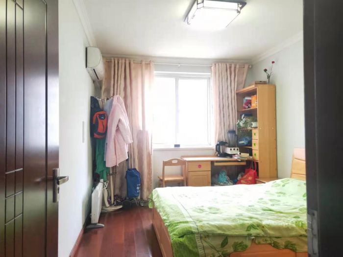 五山家园 3室2厅1卫 133m&sup2;