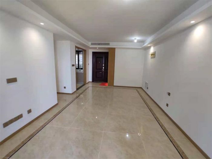 林肯公园 3室2厅1卫 92m&sup2;