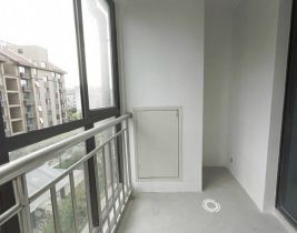 虹东花苑 4室2厅2卫 182.89m&sup2;