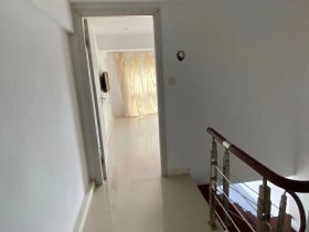奥特莱斯 2室1厅1卫 42.8m&sup2;