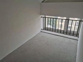 军山花园 4室2厅3卫 233m&sup2;