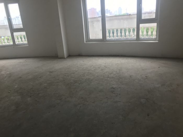 华侨花苑 6室2厅2卫 240m&sup2;