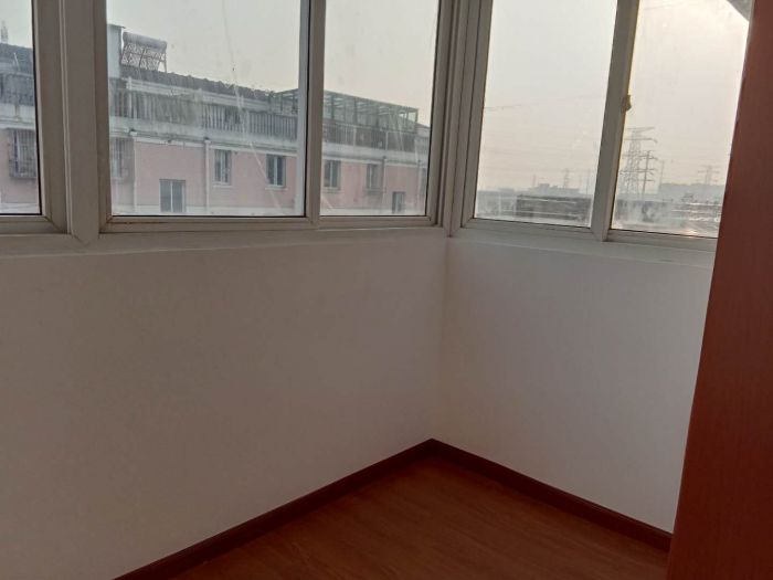 新华佳园 4室2厅1卫 142.91m&sup2;