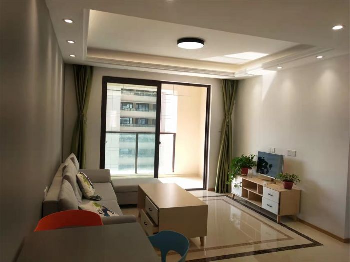 云樾东方 3室2厅1卫 95m&sup2;