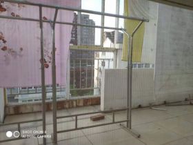 跃龙小苑 3室1厅1卫 87m&sup2;