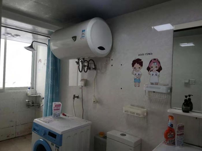 越江新村 3室1厅1卫 138m&sup2;