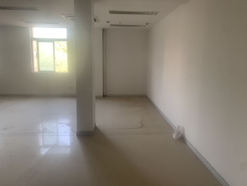 锦峰大厦 6室2厅2卫 350.62m&sup2;