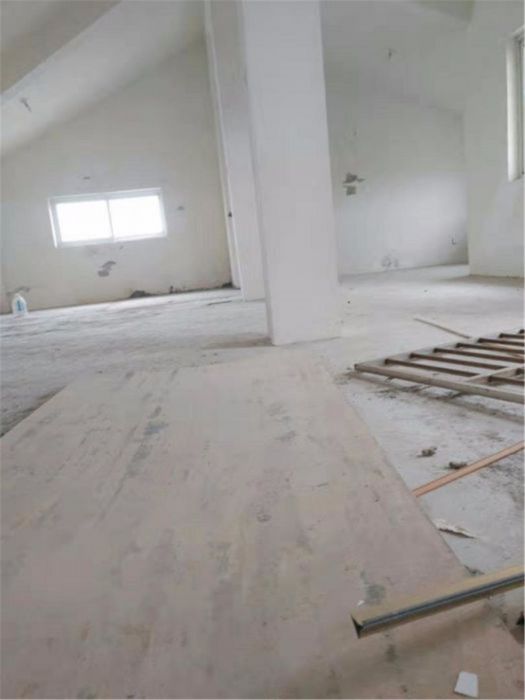 和盛林荫水岸 4室2厅1卫 140m&sup2;