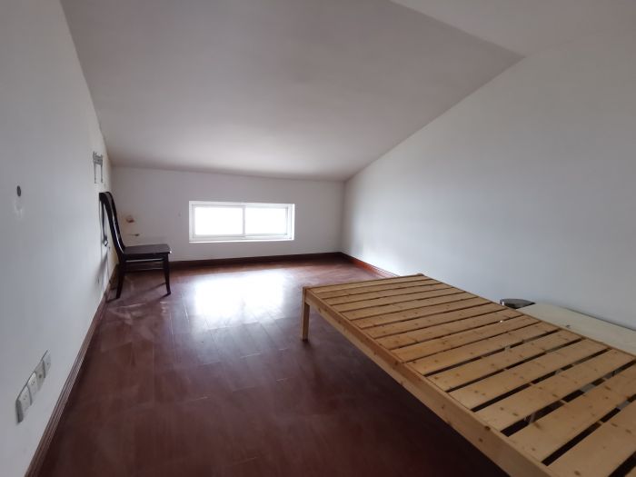 世纪东城 1室厅卫 124m&sup2;