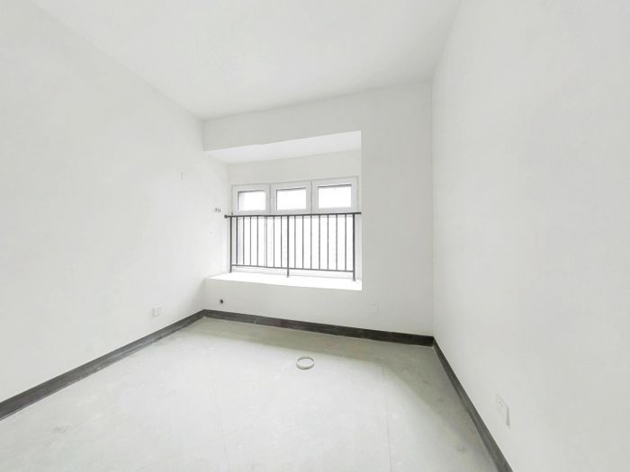 南山国际社区 4室2厅2卫 130.00m&sup2;
