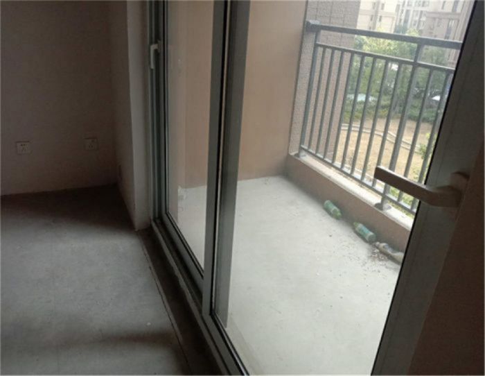 中海碧林湾 3室1厅1卫 108m&sup2;