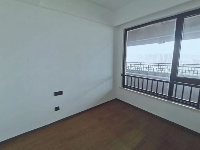 春风南岸东园 3室2厅1卫 96m&sup2;