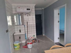 易家桥新村 2室1厅1卫 60m&sup2;