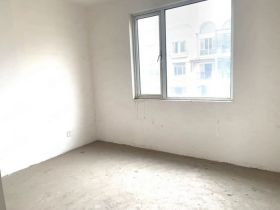 军山花园 4室2厅2卫 175.00m&sup2;