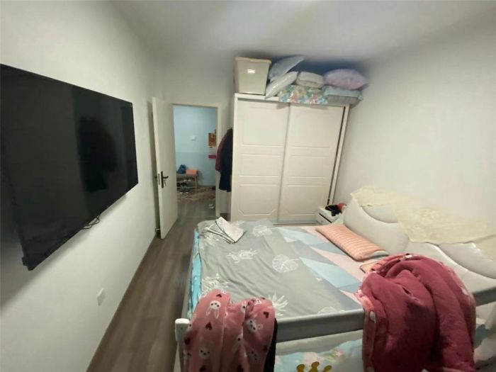 紫东南苑 3室1厅1卫 129m&sup2;