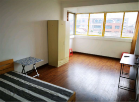 北濠桥东村 2室1厅1卫 92m&sup2;