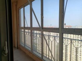 中南世纪花城三期 4室2厅4卫 275m&sup2;