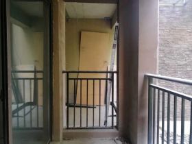 华强城 4室2厅2卫 337.00m&sup2;