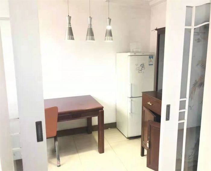 学田东苑 3室2厅1卫 143.00m&sup2;